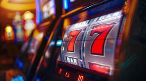 gold slots VIP Bonus Cashback slots MMK Myanmar ကစားသူများ reward ရရှိနေသောပုံ